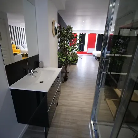 Appartement Ng Suitehome - Lille I Centre I Grand Place - Balneo - Netflix - Wifi Roubaix