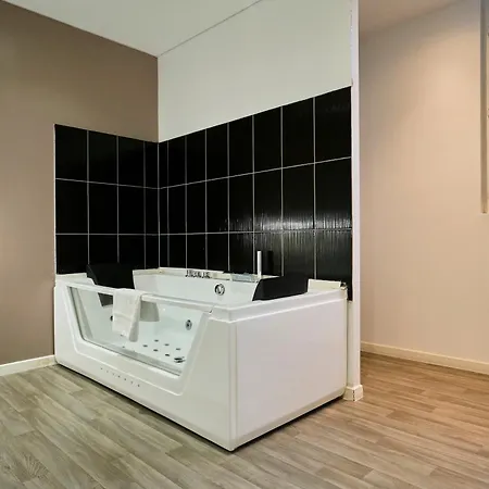 Lejlighed Ng Suitehome - Lille I Centre I Grand Place - Balneo - Netflix - Wifi