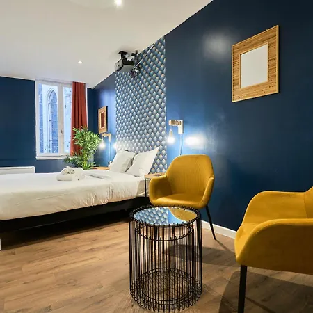 Ng Suitehome - Lille I Centre I Grand Place - Balneo - Netflix - Wifi Appartement *