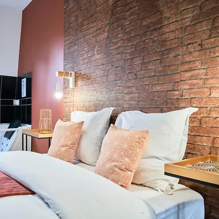 Appartement Ng Suitehome - Lille I Centre I Grand Place - Balneo - Netflix - Wifi